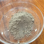 Tại sao bột vi mô silicon carbide màu xanh lá cây có thể được sử dụng làm chất độn trong lớp phủ cách điện?